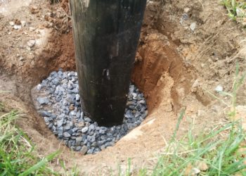 Can you put up a fence without concrete?