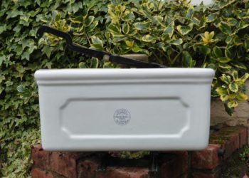 porcelain toilet cisterns