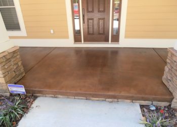 Can you acid stain broomed concrete?