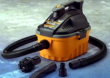 what are wet dry vacs used for