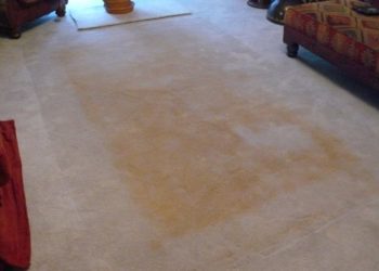 How do you get stains out of vinyl?