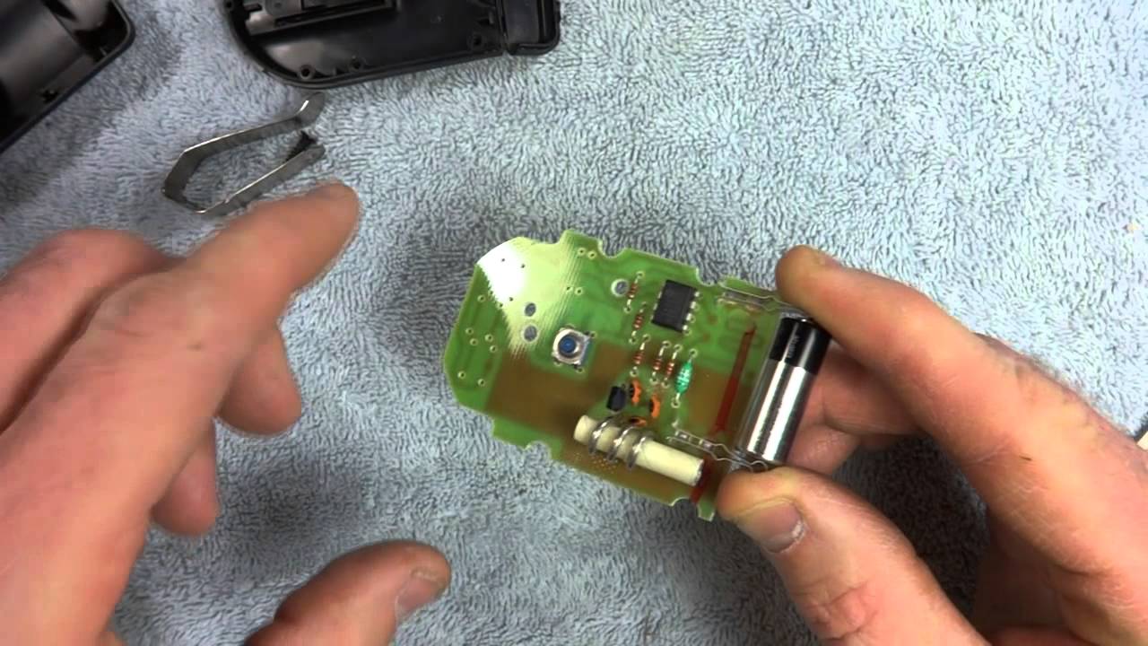 genie garage door keypad reset pin