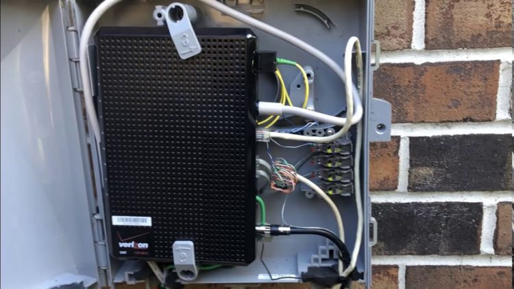 What is the Verizon ONT box?