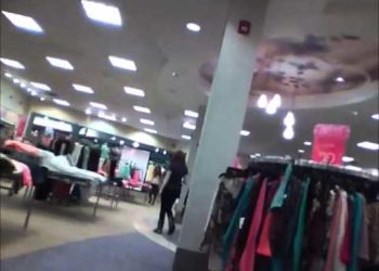 what sets off a store alarm