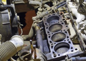 how long does it take to replace exhaust manifold gasket