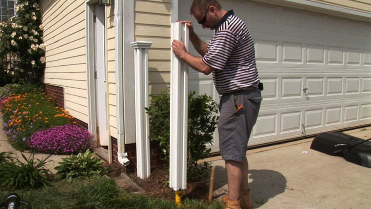 how to install vinyl fence on concrete