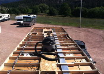 How much does it cost to repair a camper roof?
