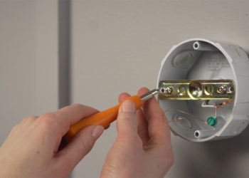 install floodlight without junction box