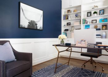 does wainscoting make a room look bigger