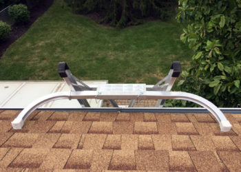 what size ladder to reach roof
