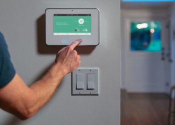 vivint alarm installer code