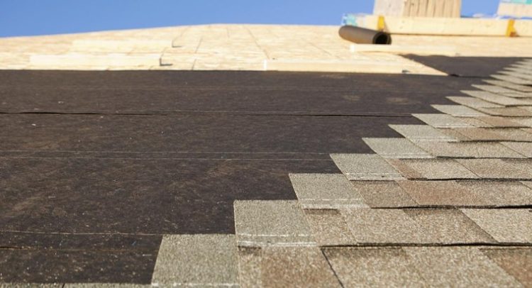 how much does 1 bundle of shingles cover