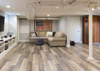 How much does it cost to put a bar in your basement?