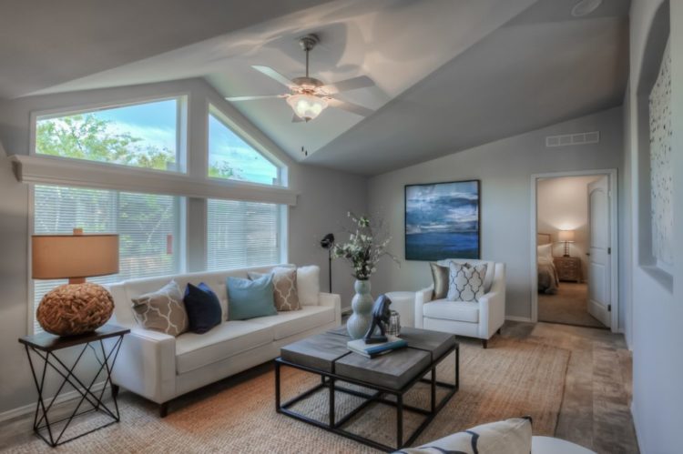 How can I find out what my mobile home is worth?