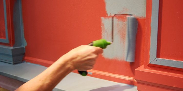 how long does oil based paint smell