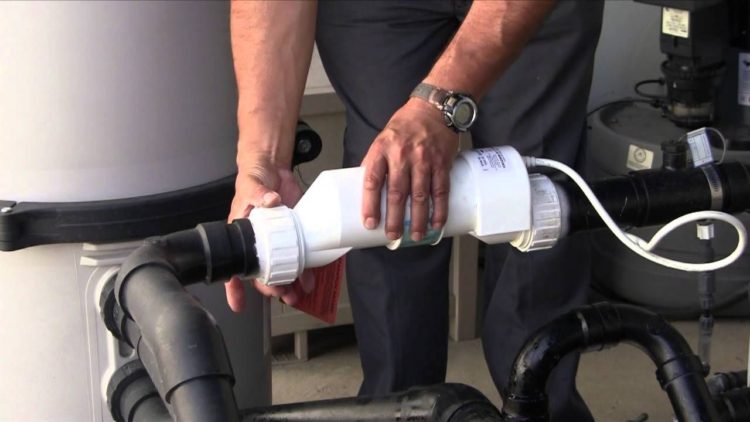 How do I know if my Hayward salt cell is bad?