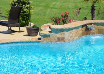 what is bromine level in pool