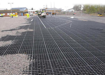 how to put a gravel driveway in