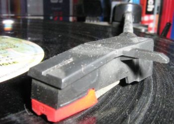 how to stop white dust from ultrasonic humidifier