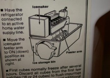 How do I reset my Kenmore ice maker?
