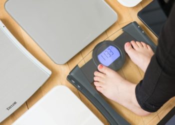 Which weighing scale is the most accurate digital or analog?