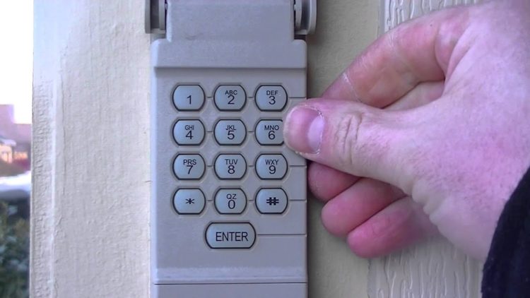 how to reset garage door keypad