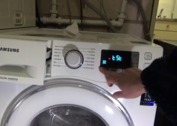 How do you reset a Samsung washer?