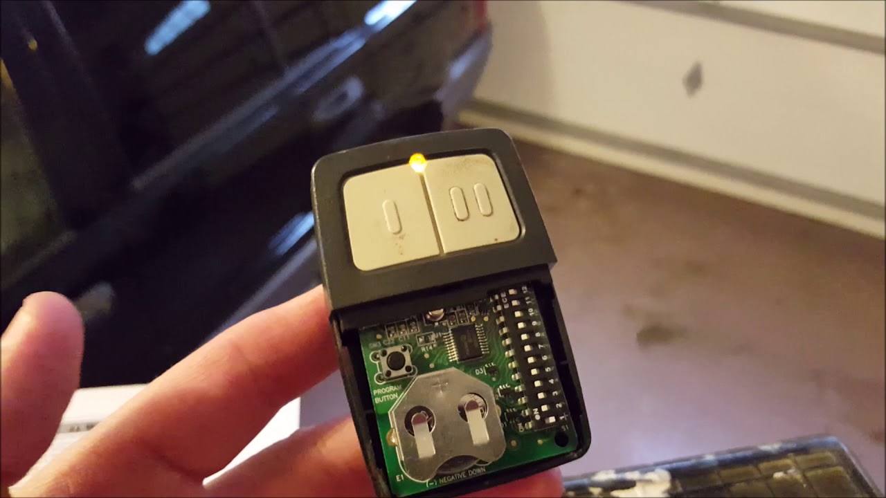 programming a clicker garage door keypad