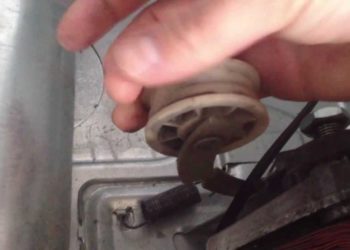 What does it mean when dryer squeaks?