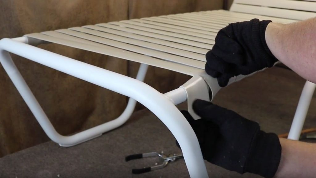 How Do You Restrap A Patio Chair 