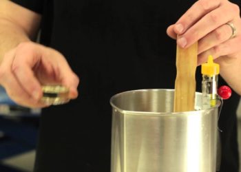 how to add scent to candles