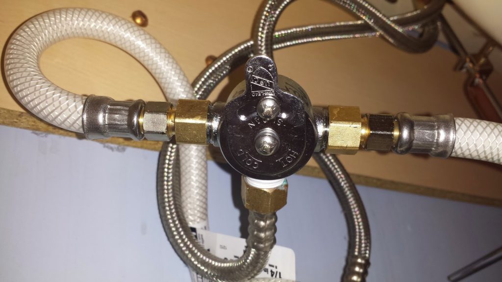 leaking bathroom sink isolation valve