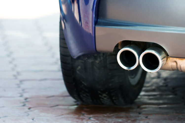 How do I bend my exhaust pipe?