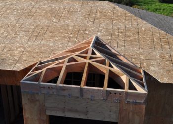 how to cut rafters for a hip roof