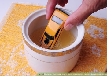 how to remove paint from plastic