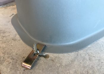 Are sink clips necessary?