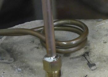 brass fitting to copper pipe