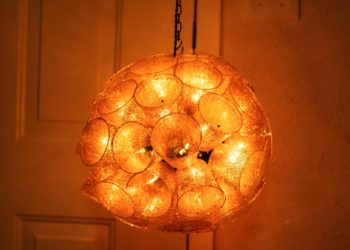 how to make a light ball with plastic cups