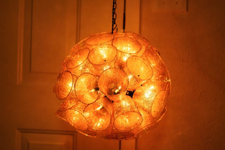 how to make a light ball with plastic cups