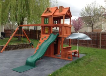 How long do cedar playsets last?