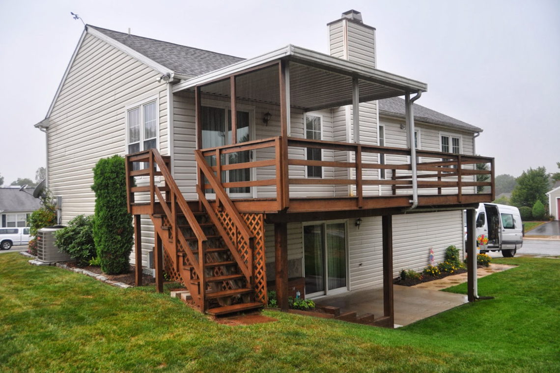 How do I put soffit and fascia on a backyard shed?