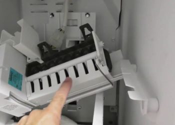 Why did my Kenmore refrigerator stop making ice?