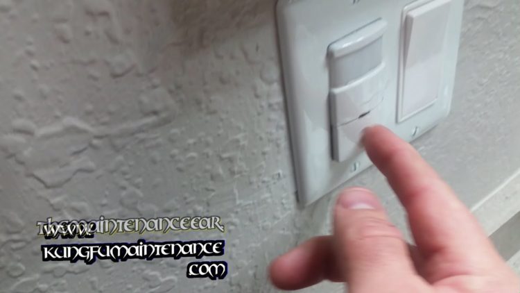 How do you turn off a sensor light switch?