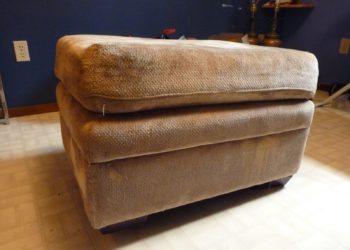 How do you make an ottoman?