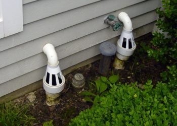 what type of pipe to use for sump pump discharge