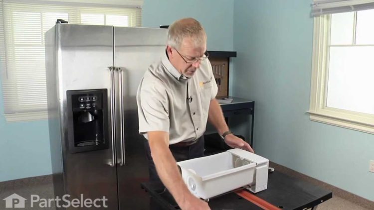 frigidaire ice maker auger not working