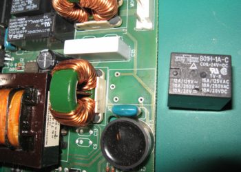 garage door light stays on
