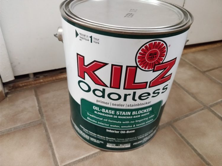 Can you use water based paint over oil based texture?