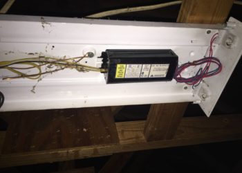 Can you wire fluorescent lights in series?