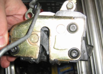 car door latch assembly diagram